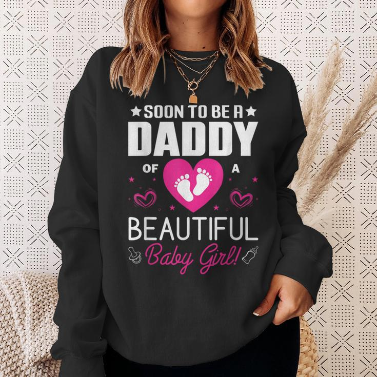 Cute Expecting Father Dad Soon To Be Daddy Of A Girl Sweatshirt Gifts for Her
