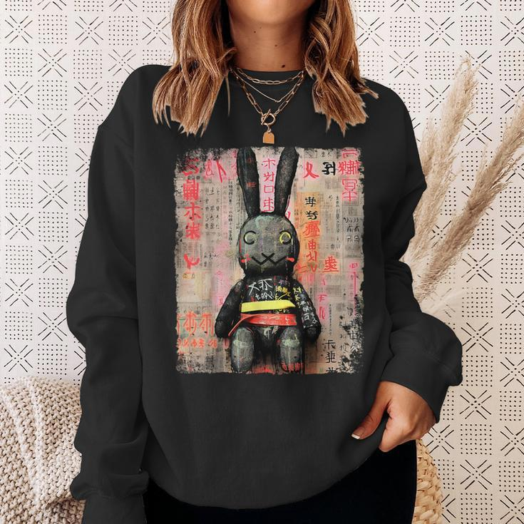 Cyberpunk Rabbit Japanese Futuristic Rabbit Samurei Sweatshirt Geschenke für Sie