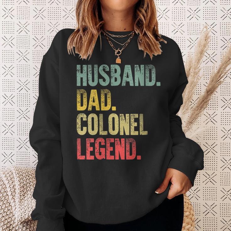 Damen Lustigesintage-Geschenk Ehemann Papa Colonel Legende Retro Mit-Ausschnitt Sweatshirt Geschenke für Sie