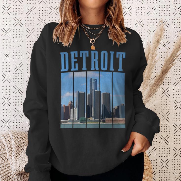 Detroit Skyline 313 Michigan Vintage Pride Sweatshirt Gifts for Her