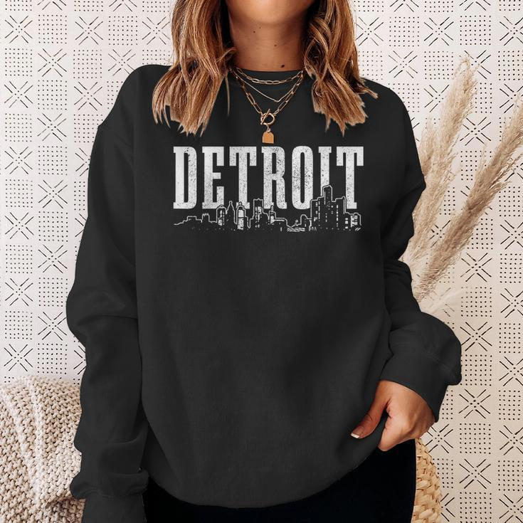Detroit Skyline Pride Vintage Detroit Michigan Sweatshirt Gifts for Her