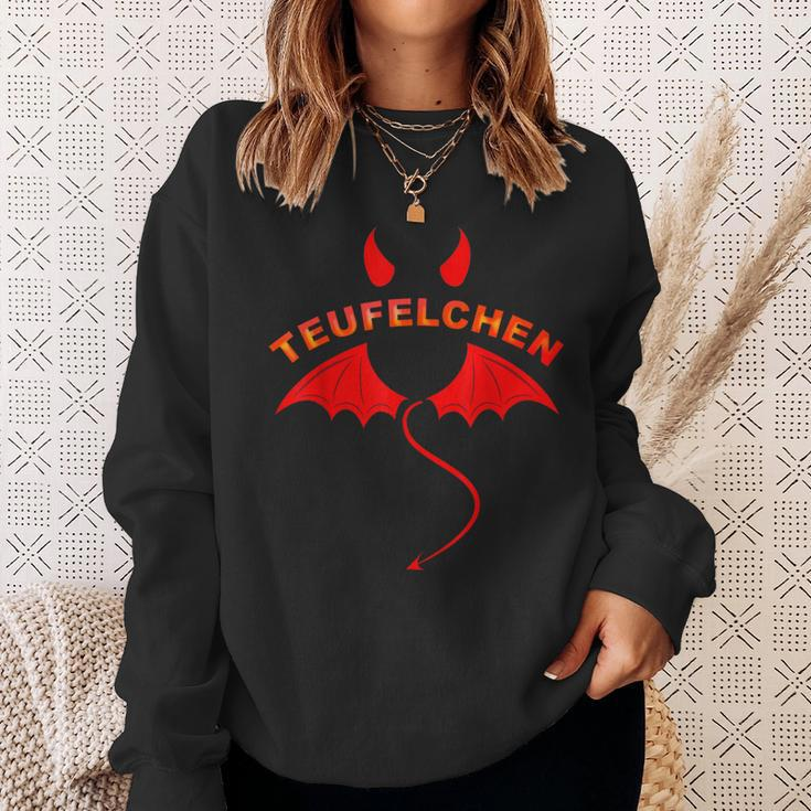 Devil Costume Sweatshirt Geschenke für Sie