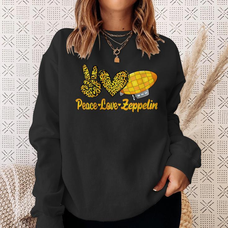 Dirigible Zepelin Love Peace Airship Blimp Zeppelin Sweatshirt Gifts for Her