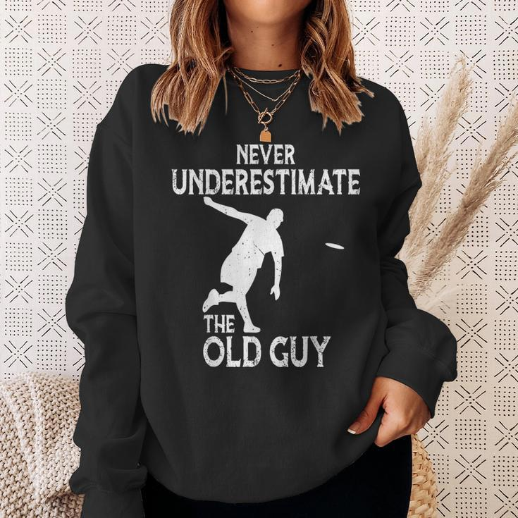 Disc Golf Never Underestimate The Old Guy Frolf Tree Golfing Sweatshirt Gifts for Her