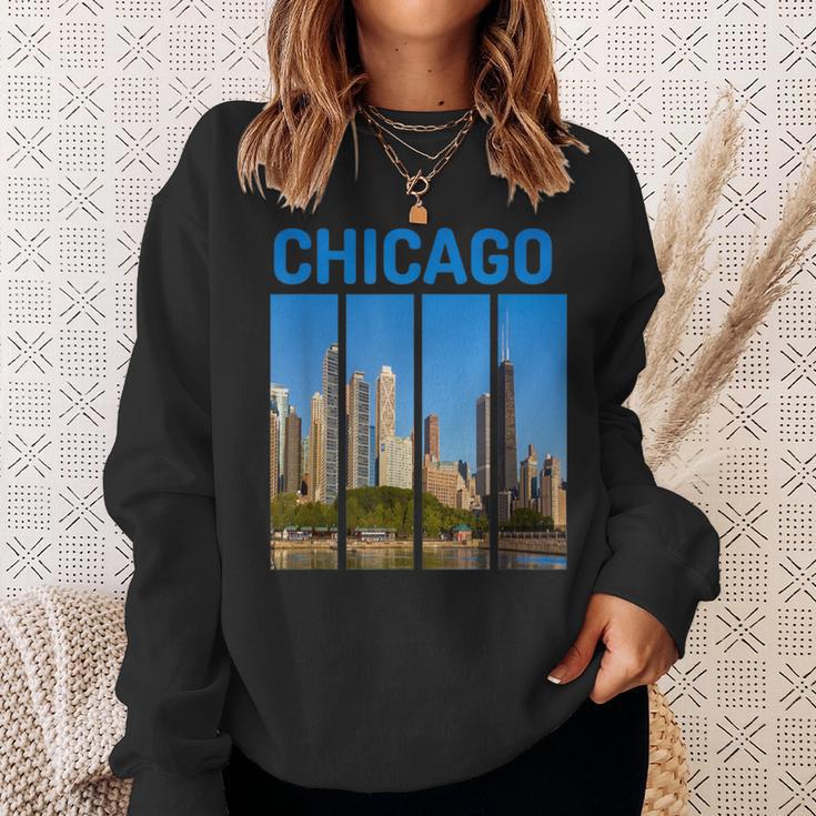 Downtown Chicago Skyline Souvenirs State Illinois Sweatshirt Gifts for Her