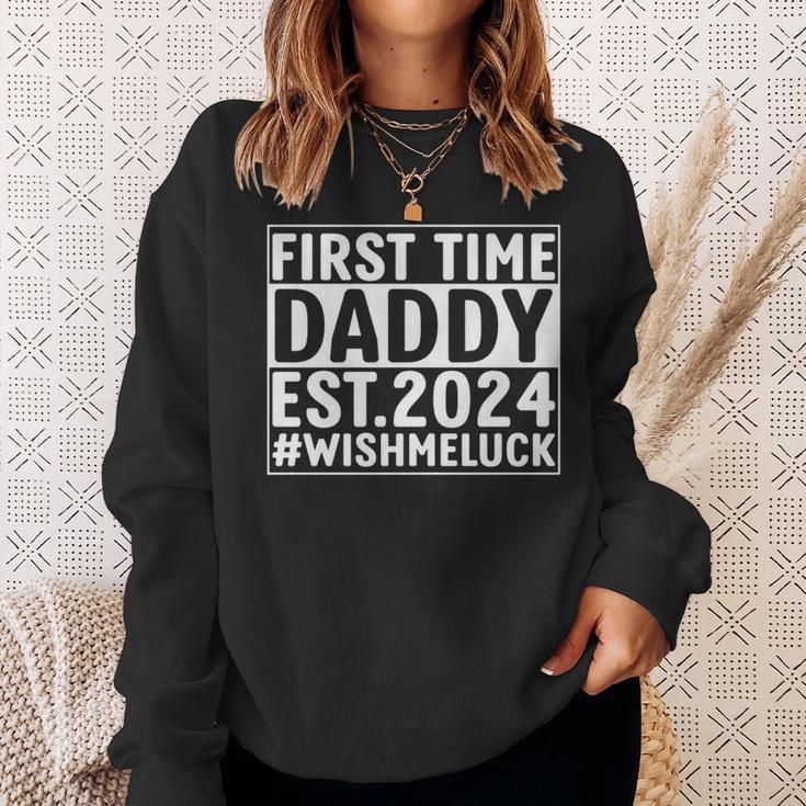 First Time Daddy Est 2024 Lustiger Neuer Papa Neuerater Sweatshirt Geschenke für Sie