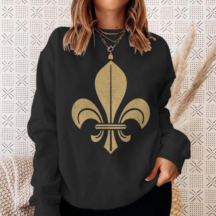 Fleur De Lis Fleur-De-Lys Symbol French Heraldry France Sweatshirt Gifts for Her