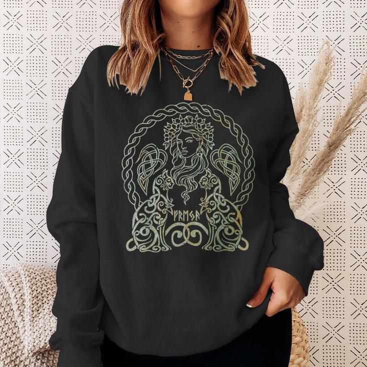 Freya Goddess Freyja Viking Norse Mythology Celtic Vintage Sweatshirt Gifts for Her