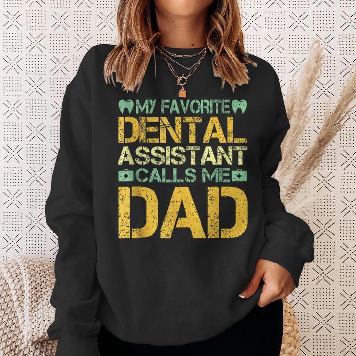 Retro Dentist Dad Father Dental Assistant Father’S Day Sweatshirt Gifts for Her