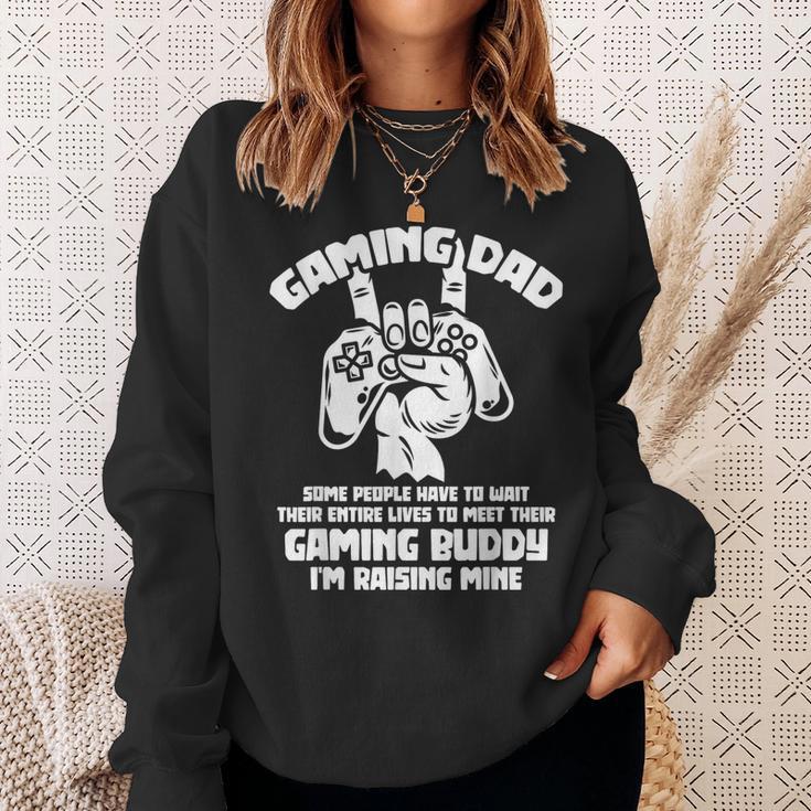 Gaming Dad Video Gamer Daddy Fathers Day Gaming Sweatshirt Gifts for Her