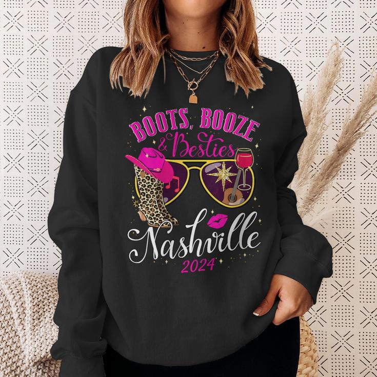 Girls Weekend Girls Trip 2024 Nashville Boots Booze Besties Sweatshirt Gifts for Her
