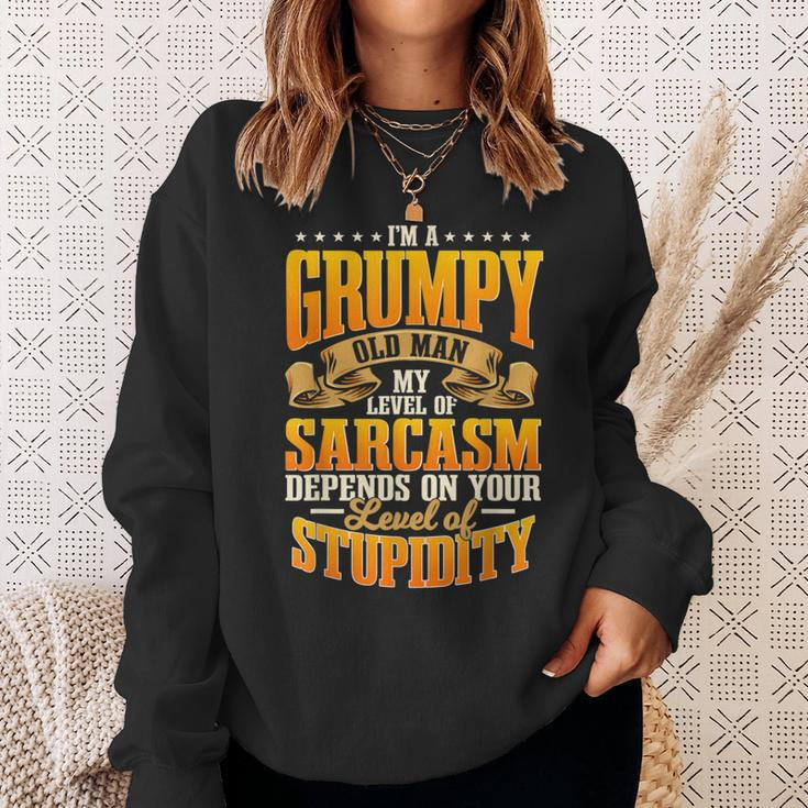 Grandpa I'm A Grumpy Old Man Papa Father's Day Sweatshirt Gifts for Her