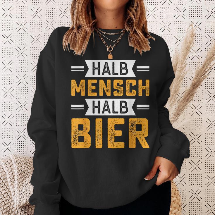 Halb Mensch Halb Bier Sweatshirt, Lustiges Spruch-Sweatshirt für Bierliebhaber Geschenke für Sie