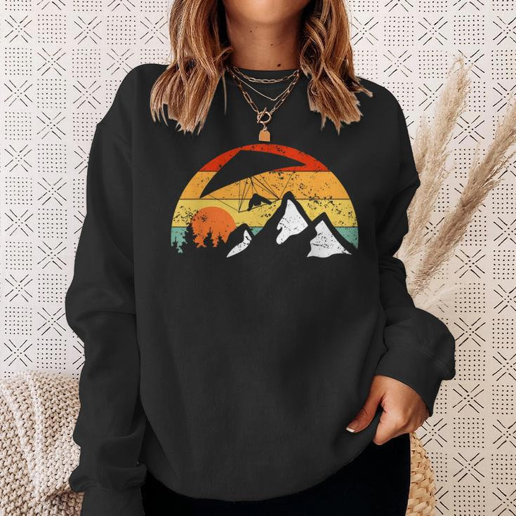 Hang Glider Sunset Hang Gliding Sweatshirt Gifts for Her