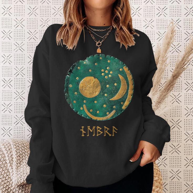 Himmelsscheibe Von Nebra Sweatshirt Geschenke für Sie