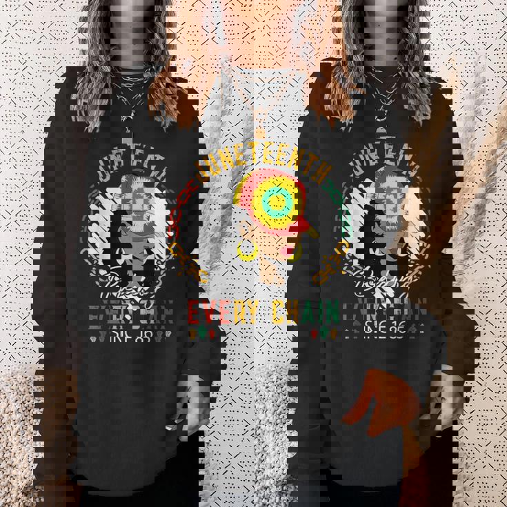 Junenth Breaking Every Chain Since 1865 African Women Sweatshirt Gifts for Her