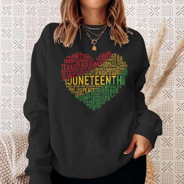 Junenth Heart Black History Afro American African Freedom Sweatshirt Gifts for Her