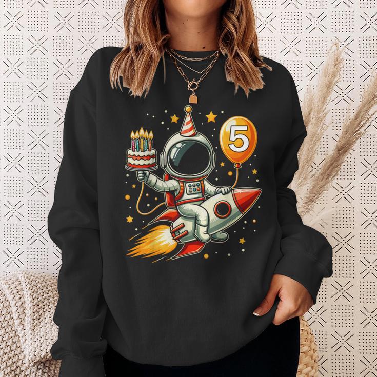 Kinder 5 Jahre Alt Raumschiff Rakete Geburtstag Astronaut Weltraum Sweatshirt Geschenke für Sie