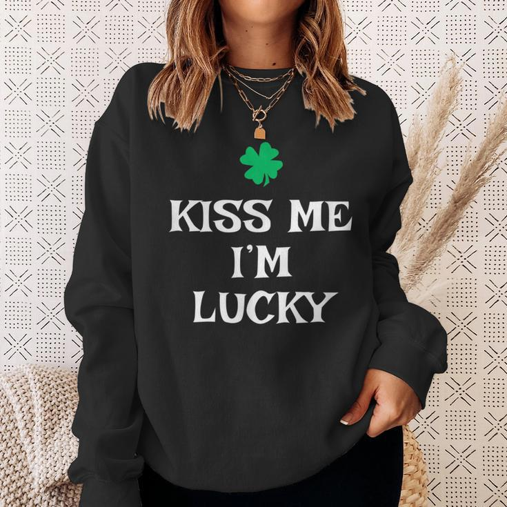 Kiss Me I'm Lucky St Patrick's Day Irish Luck Sweatshirt Gifts for Her