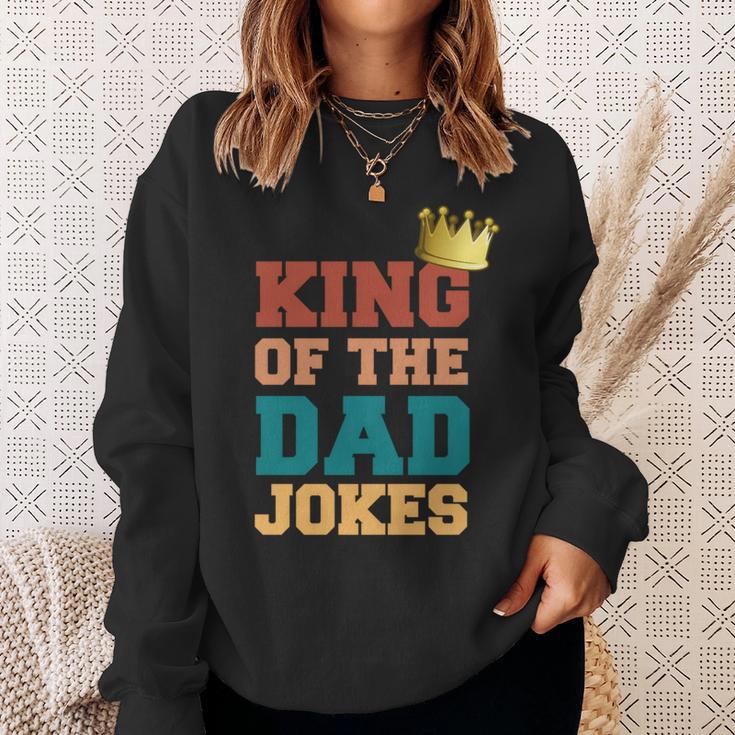 König Desaters Witze Papa Wortspiele Krone Happy Sweatshirt Geschenke für Sie