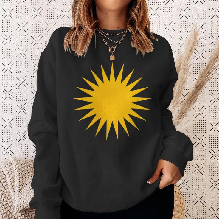Kurdish Sun Flag Kurd Kurdi Her Biji Kurdistan Heart Sweatshirt Geschenke für Sie