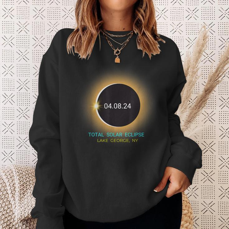Lake George Ny Total Solar Eclipse 040824 Souvenir Sweatshirt Gifts for Her