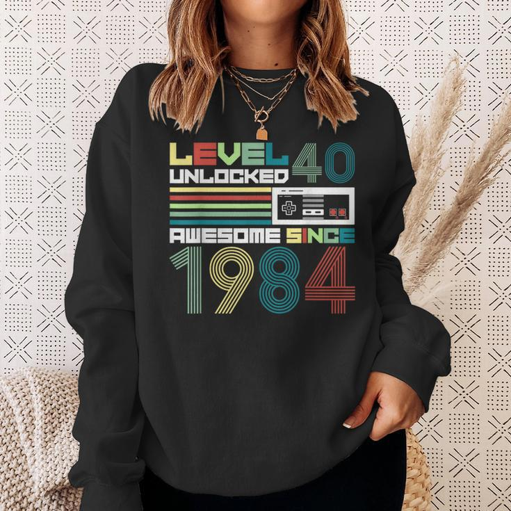 Level 40 Unlocked Since 1984 Video Gamer 40Th Birthday Sweatshirt Gifts for Her
