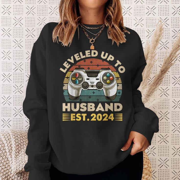 I Leveled Up To Husband Est 2024 Promoted To Hubby Groom Sweatshirt Gifts for Her