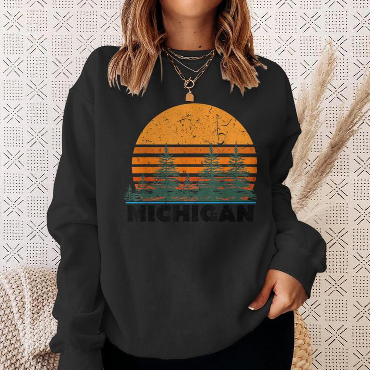Michigan Vintage Retro Sunset Mi State Sweatshirt Gifts for Her