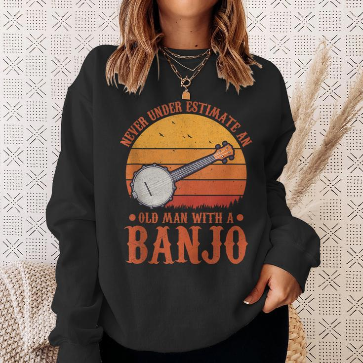 Musical Vintage Never Underestimate An Old Man With A Banjo Sweatshirt Gifts for Her