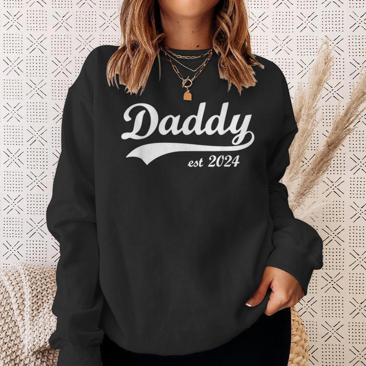 New Dad Est 2024 Daddy Est 2024 New Father Sweatshirt Gifts for Her