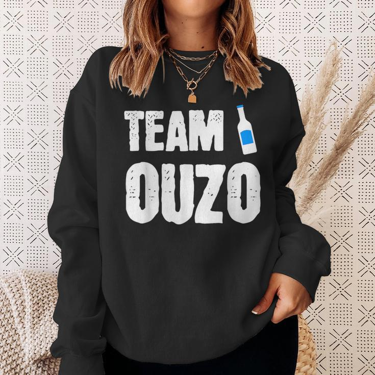 Ouzo Greece Alcohol Schnapps Sweatshirt Geschenke für Sie