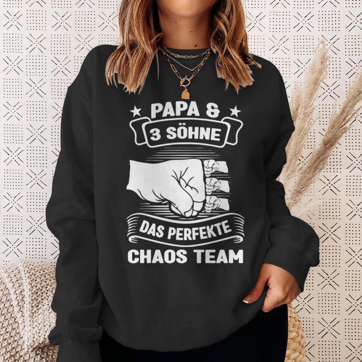 Papa & 3 Söhne Chaos Team Papa 3 Söhne Sweatshirt Geschenke für Sie