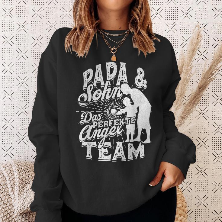 Papa & Sohn Das Perfekte Angel Team Fishing Fishing Sweatshirt Geschenke für Sie