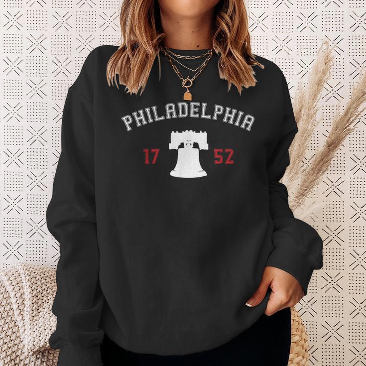 Philadelphia City In Pennsylvania Vintage Sweatshirt Gifts for Her