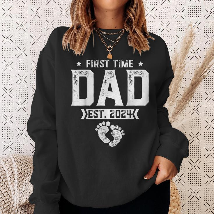 Promoted To Dad Est 2024 First Time Dad Father's Day Sweatshirt Gifts for Her