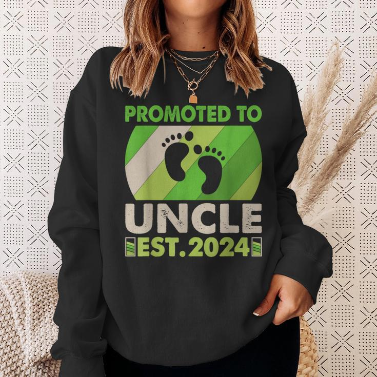 Promoted To Uncle 2024 Vintage I'm Going To Be An Uncle 2024 Sweatshirt Gifts for Her