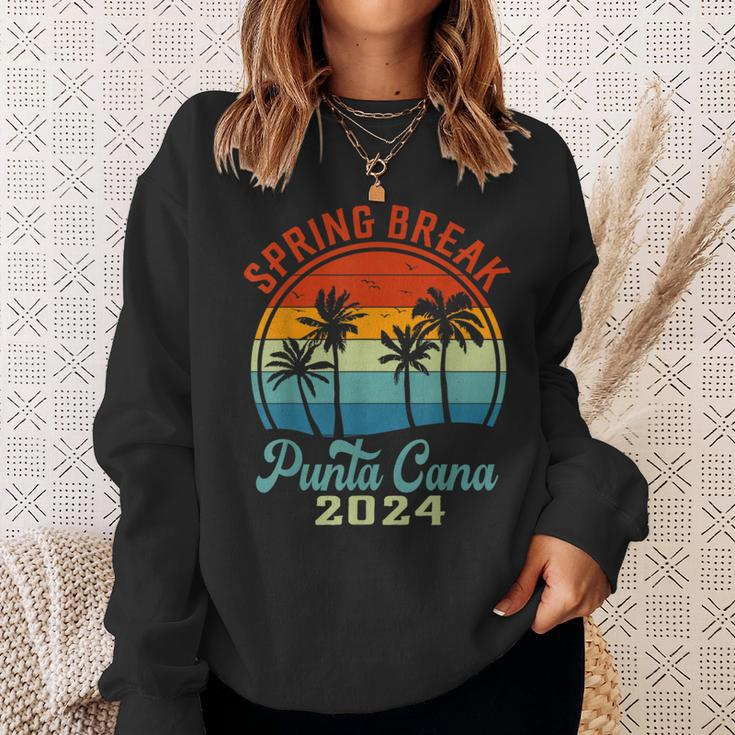 Punta Cana 2024 Spring Break Family School Vacation Retro Sweatshirt Gifts for Her