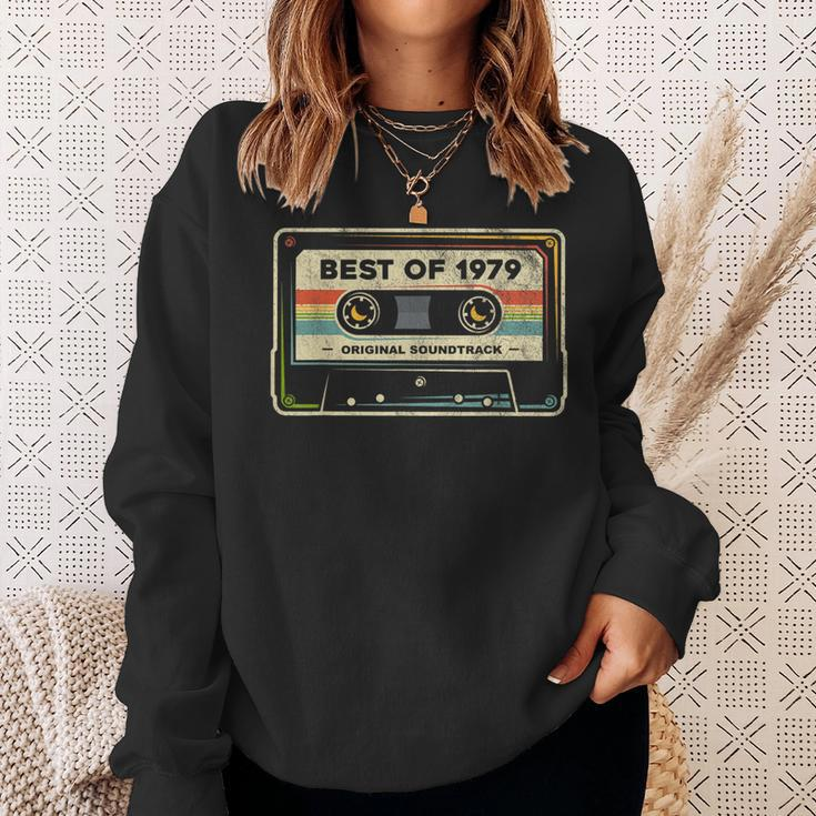 Retro Best Of 1979 Mixtape Vintage 45Th Birthday Cassette Sweatshirt Gifts for Her