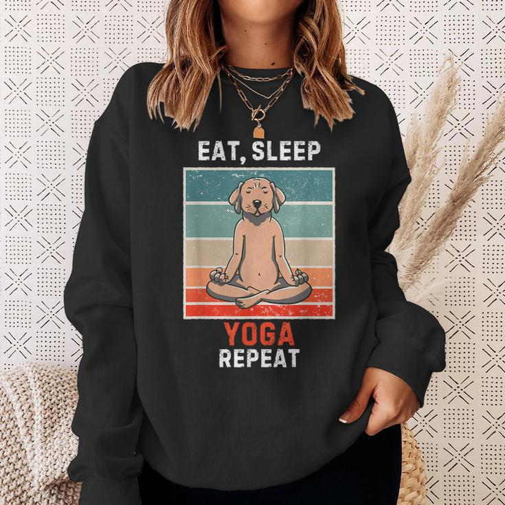 Retro Labrador Dog Eat Sleep Yoga Repeat Vintage Yoga Sweatshirt Gifts for Her