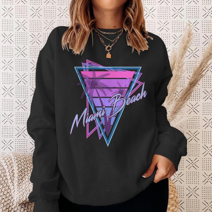 Retro Miami Beach Vintage 80S Beach Souvenir Sweatshirt Gifts for Her