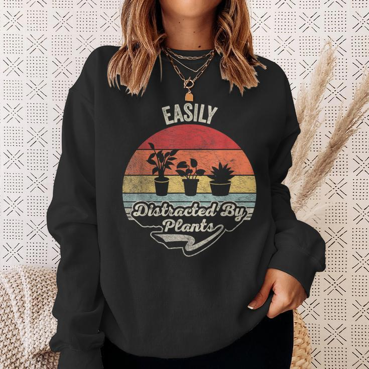 Retro Vintage Easily Distracted By Plants Gardening Sweatshirt Gifts for Her