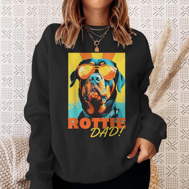 Rottie Dad — Rottweiler Papa Imintage-Look Lustig Sweatshirt Geschenke für Sie