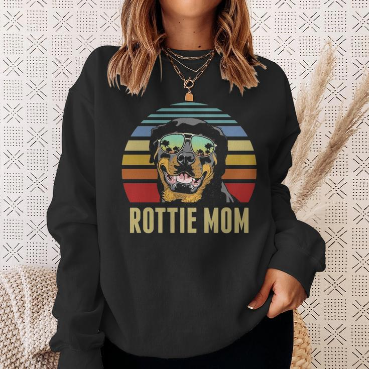 Rottie Mom Rottweiler Dog Vintage Retro Sunset Beach Vibe Sweatshirt Gifts for Her