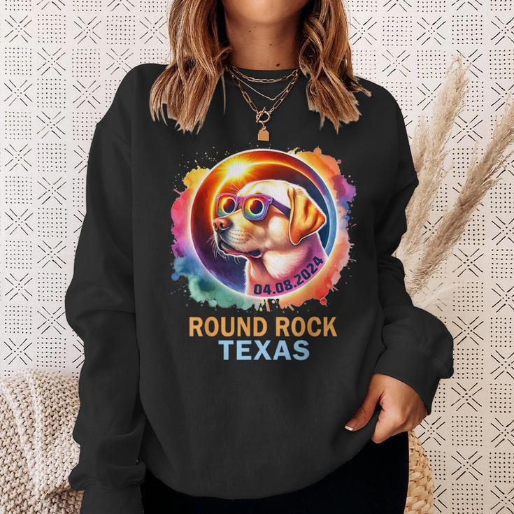Round Rock Texas Total Solar Eclipse 2024 Labrador Retriever Sweatshirt Gifts for Her