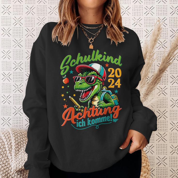 Schulkind 2024 T-Rex Dino Achtung Ich Komme Einschulung Sweatshirt Geschenke für Sie