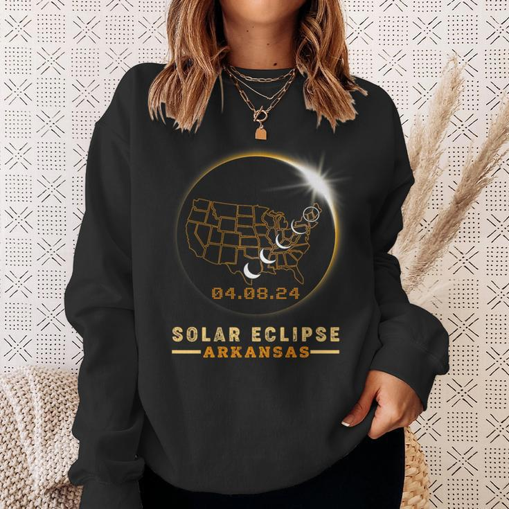 Solar Eclipse 2024 America Totality Total Arkansas Usa Map Sweatshirt Gifts for Her