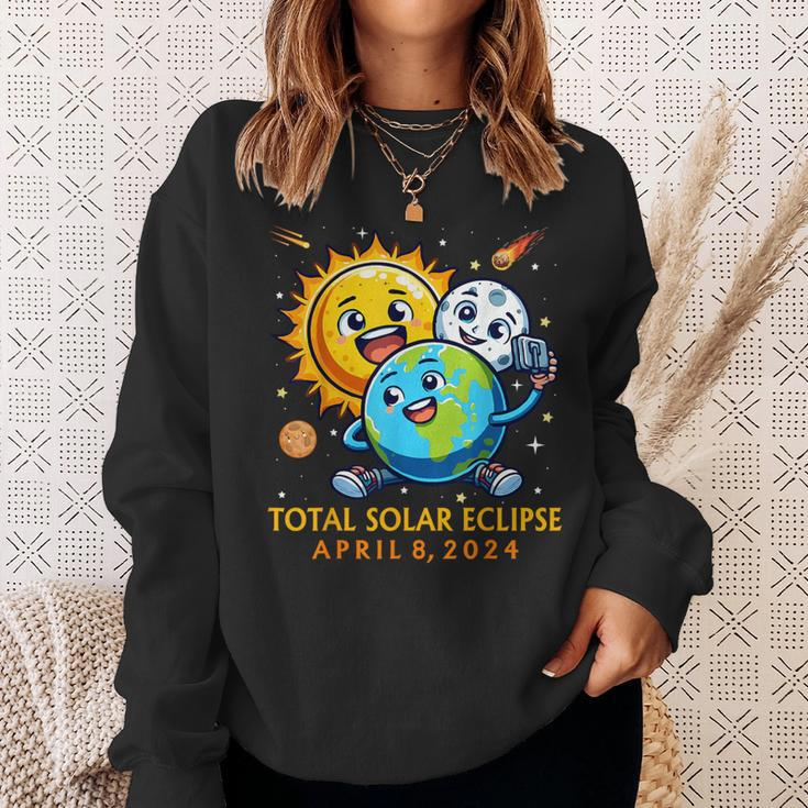 Solar Eclipse April 8 2024 Cute Earth Sun Moon Selfie Space Sweatshirt Gifts for Her