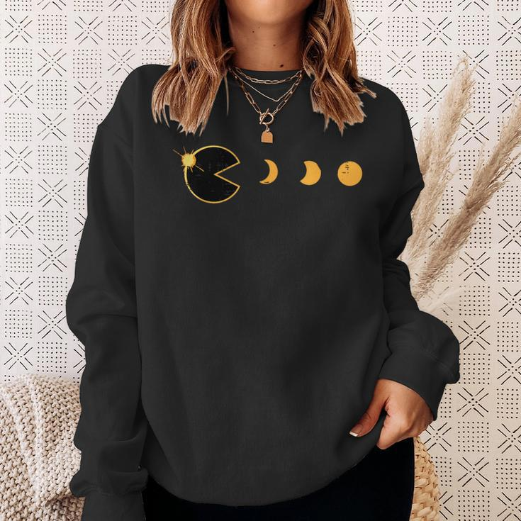 Solar Eclipse Gamer Eating Sun Retro Video Game Boys Kid Sweatshirt Gifts for Her