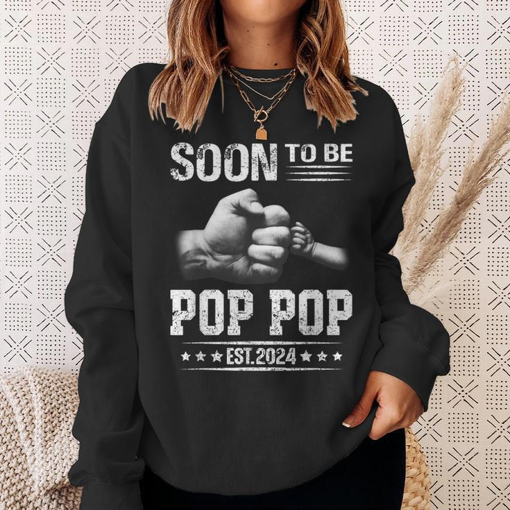 Soon To Be Pop Pop Est2024 Fathers Day New Dad Sweatshirt Gifts for Her
